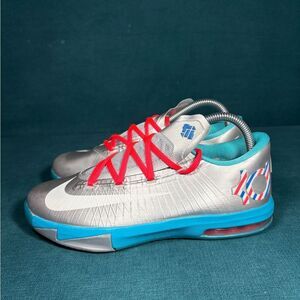Nike KD Barber Shop Silver sneakers size 6.5Y/8Women